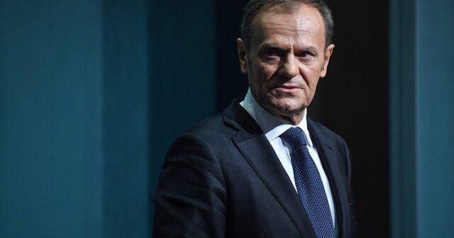 Tusk: “Polşa qeyri-qanuni mühacirləri qəbul etməyəcək”