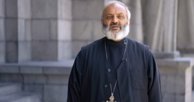 Arxiyepiskop Baqrat Ermənistanın baş naziri postuna namizəd oldu