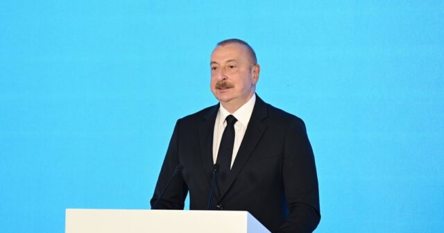 Prezident: Biz 2027-ci ilin sonunda 2 qiqavat bərpaolunan enerji əldə edəcəyik