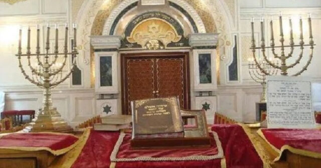 Ermənistanda artan antisemitizm: İrəvanda sinaqoqa növbəti HÜCUM – FOTO