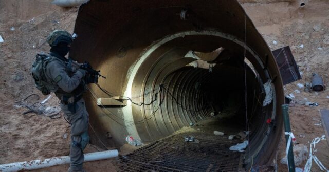 İsrail ordusu HƏMAS-ın bir kilometrdən uzun tunelini MƏHV ETDİ – VİDEO