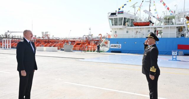 Prezident İlham Əliyev “Zəngilan” tankerinin istismara verilməsi mərasimində iştirak edib