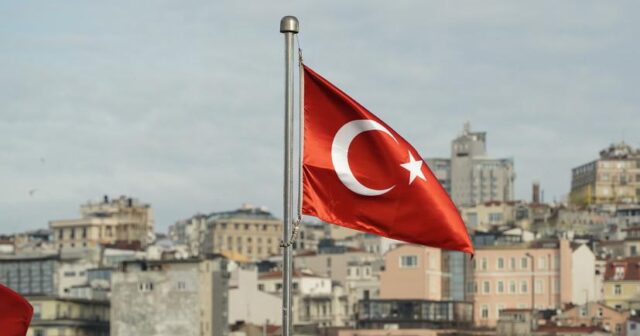 Türkiyə vətəndaşlarını Livandan təxliyə etməyə HAZIRLAŞIR