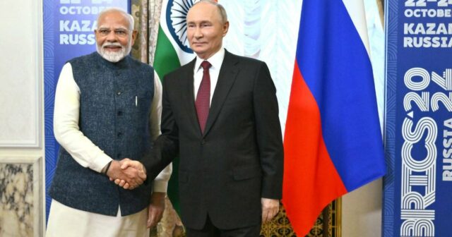 Modi Putinə sohrai tablosu HƏDİYYƏ ETDİ – FOTO