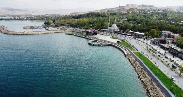 Türkiyənin incisi adlandırılan, dünyanın ən qədim şəhəri olan Van – FOTOLAR