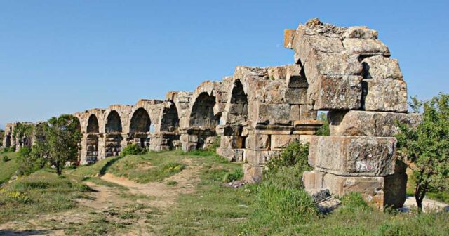 Qədim adı Bərəkət olan, göllər şəhəri adını alan İsparta – FOTOLAR