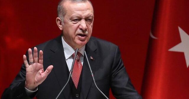 Ərdoğan müxalifəti İstanbul merinin saxlanmasını siyasiləşdirməkdə ittiham edib