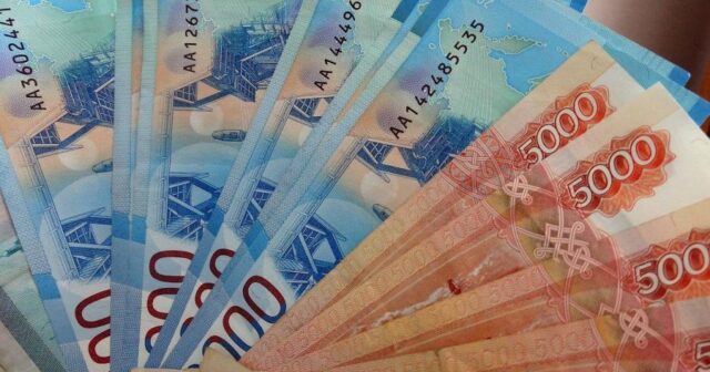 Korrupsionerlərdən müsadirə edilən 8 milyard 400 min manat İZSİZ YOXA ÇIXIB