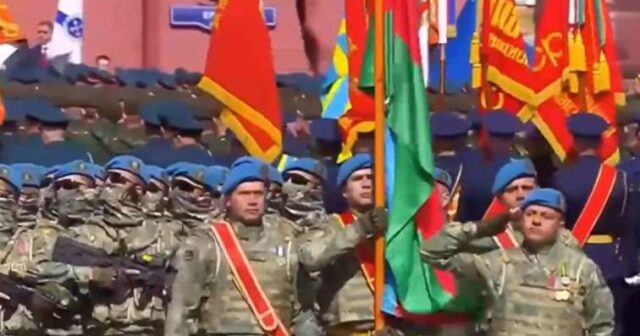 Moskvada Qızıl Meydanda “Şəhidlər ölməz, Vətən bölünməz” şüarı – VİDEO