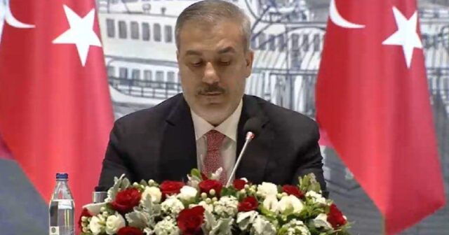 Türkiyənin xarici işlər naziri Rusiya və Ukraynanı atəşkəsə ÇAĞIRDI – VİDEO