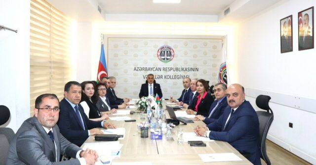 Azərbaycanda iki vəkilə töhmət verilib, altısına xəbərdarlıq olunub