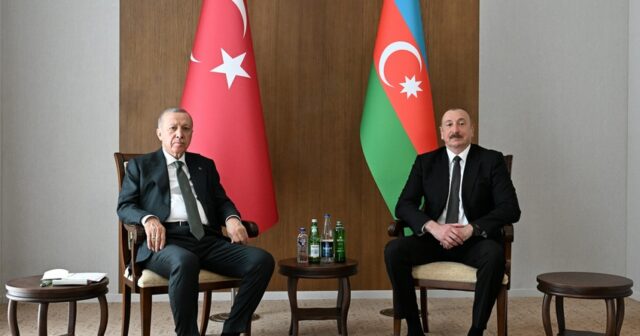 Laçında İlham Əliyevlə Ərdoğan arasında təkbətək görüş başlayıb
