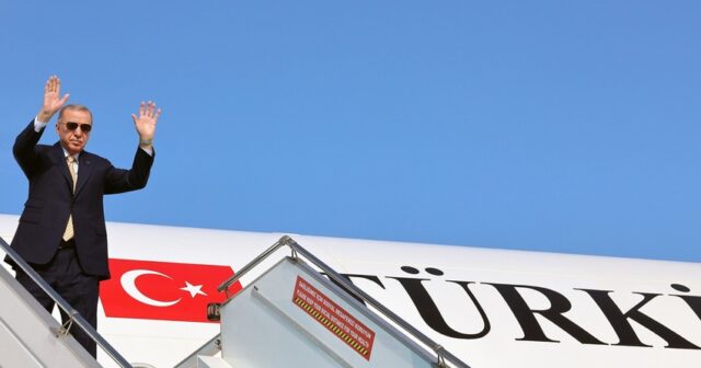 Türkiyə Prezidenti Azərbaycana səfərə gəlib