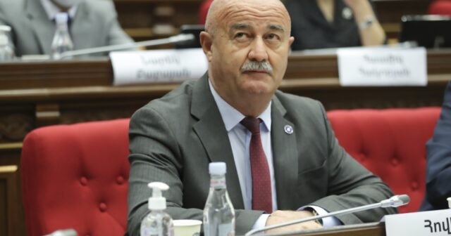 Ermənistanda keçmiş deputatların yeni partiyası qeydiyyata ALINMADI