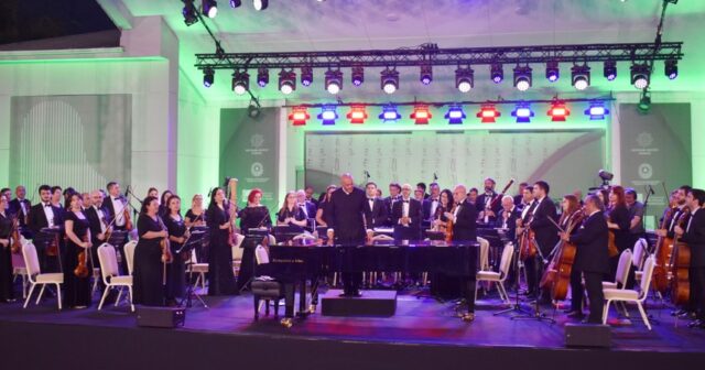 XIV Qəbələ Beynəlxalq Musiqi Festivalı başa çatıb