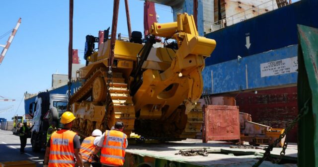 İsrail ABŞ-dən D9 zirehli buldozerləri ALDI – FOTO