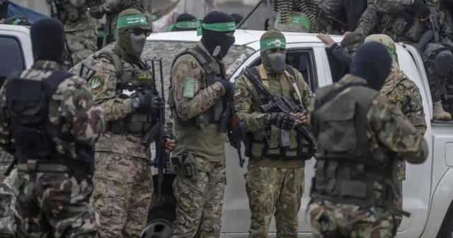 BBC: HƏMAS Qəzzada gizli maaş verməyə davam edir