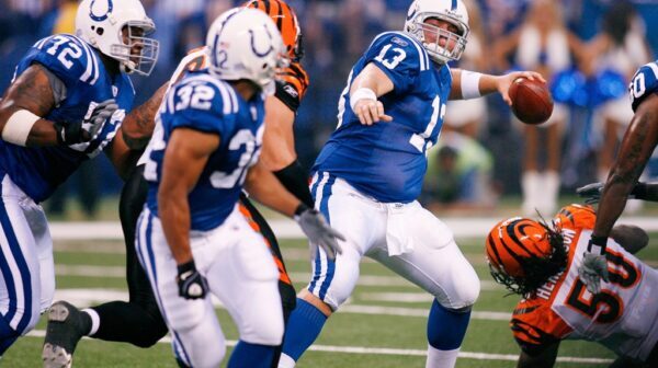Ən ağır NFL oyunçusu artıq çəkiyə görə komandadan QOVULDU – FOTO