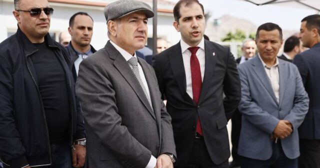 Ermənistan hakimiyyəti Zəngəzurda Azərbaycanla sülh təbliğatına başlayıb – “Hraparak”