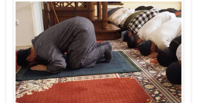 Rusiyada imam-xətib CƏRİMƏLƏNDİ – “Cümə namazı” icazəsiz aksiya kimi QİYMƏTLƏNDİRİLDİ