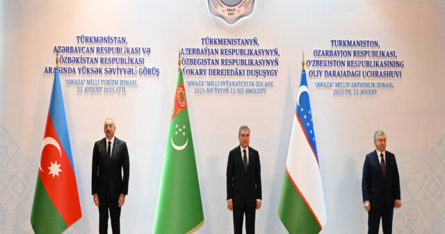 Türkmənistan, Azərbaycan və Özbəkistan arasında yüksəksəviyyəli görüş başlayıb