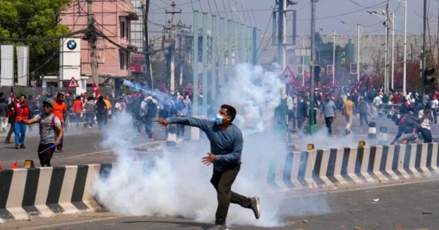 Nepalda “Z Nəsli İnqilabı” başlayıb – Sosial şəbəkələrin bloklanmasına ETİRAZ -VİDEO