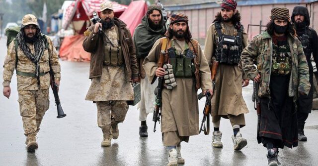 Taliban “İZLƏRİ İTİRİR”: Döyüşçülərinin biometrik məlumatlarını MƏHV EDİR
