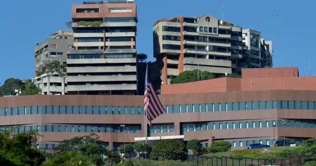 Karakasda ABŞ səfirliyinə partlayıcı qurğu yerləşdirməyə CƏHD ETDİLƏR Karakasda ABŞ səfirliyinə partlayıcı qurğu yerləşdirməyə CƏHD ETDİLƏR