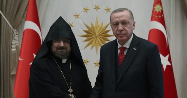 Ərdoğan Ermənistan Apostol Kilsəsinin patriarxına BAŞSAĞLIĞI VERDİ