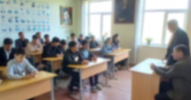 Yardımlıda müəllimin şagirdini döyməsinə dair iddia araşdırılır