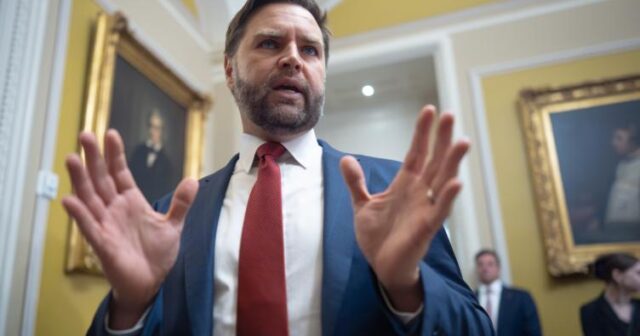 Tramp Ukrayna və Rusiyanı müharibəni bitirməyə məcbur edə bilməz – ABŞ vitse-prezidenti – VİDEO