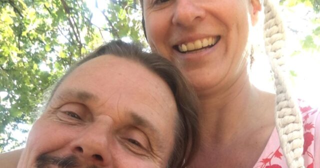 Meşədə yaşayan cütlüyün uşaqları əllərindən ALINDI