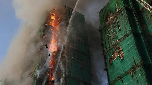 Honq-Konqda yanğın qurbanlarının sayı 55 nəfərə çatıb