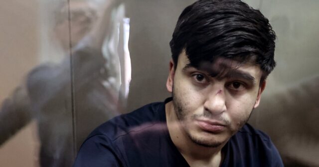 Rusiyada qətl törədən azərbaycanlı 17 il həbs cəzasına MƏHKUM EDİLDİ – VİDEO Rusiyada qətl törədən azərbaycanlı 17 il həbs cəzasına MƏHKUM EDİLDİ – VİDEO