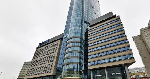 Məşhur oteldə YANĞIN – 400 nəfər təxliyə edildi