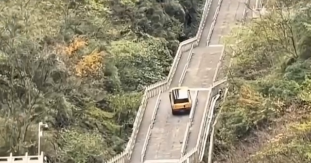 Məşhur “Range Rover” şousunu təkrarlamaq cəhdi UĞURSUZLUQLA BİTDİ – VİDEO