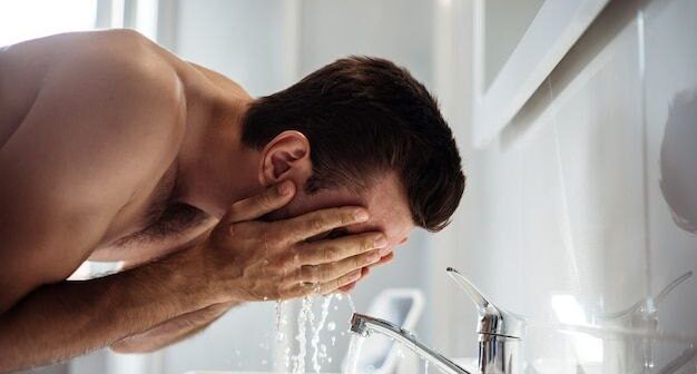 Gündə iki dəfə üzü yumaq dərini qocaldır – Həkimlər