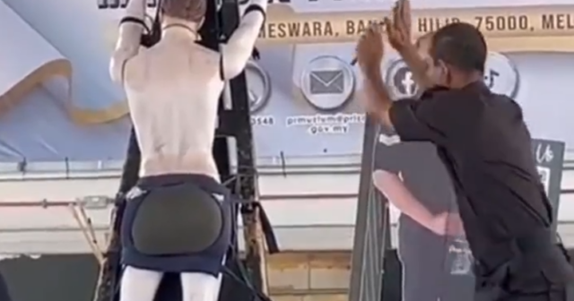 Onlayn dələduzlar şallaqla CƏZALANDIRILACAQ – VİDEO Onlayn dələduzlar şallaqla CƏZALANDIRILACAQ – VİDEO