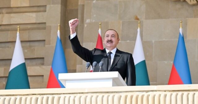 Prezident İlham Əliyev Hərbi paradla bağlı paylaşım edib