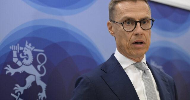 Finlandiya prezidenti Putin və Trampın G20 sammitində görüşünü TƏKLİF ETDİ