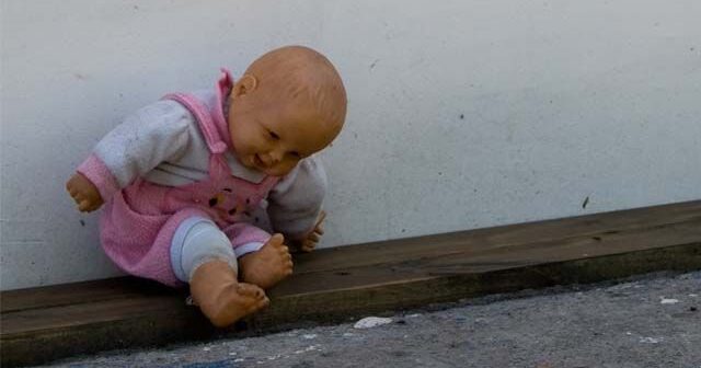 Ana sevgilisinə görə üç yaşlı oğlunu ÖLDÜRDÜ – FOTO