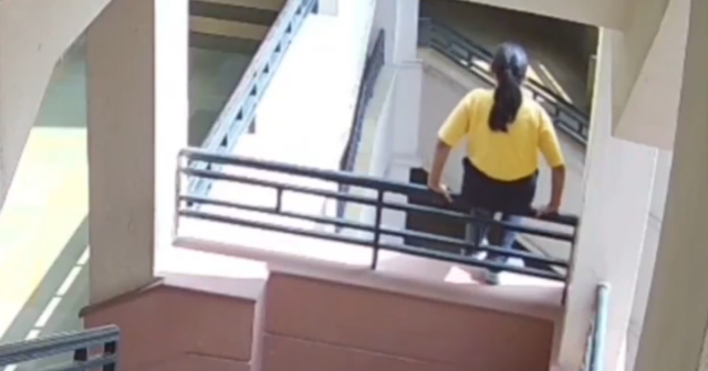 Valideyn təzyiqi 9 yaşlı qızın həyatına SON QOYDU – VİDEO Valideyn təzyiqi 9 yaşlı qızın həyatına SON QOYDU – VİDEO