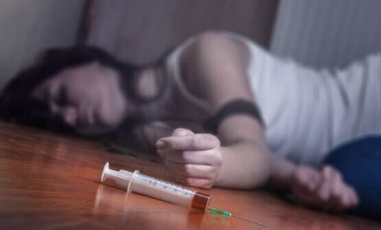 Rusiyalı qadın Tailandda narkotikdən ÖLDÜ – Uşaqları TƏK QALDI – FOTO