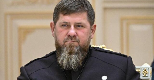 Kadırovdan dron hücumuna REAKSİYA: Düşmən tezliklə hədiyyəmi alacaq – VİDEO Kadırovdan dron hücumuna REAKSİYA: Düşmən tezliklə hədiyyəmi alacaq – VİDEO