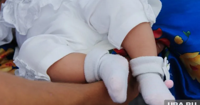 Atadan VƏHŞİLİK: Körpə qızını döyərək həyatdan MƏHRUM ETDİ