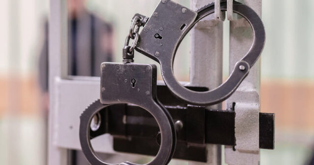 “TikTok”da təhqiramiz paylaşımlar edən şəxs həbs olunub