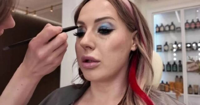 Qalmaqallı bloger gözəllik salonunda DÖYÜLDÜ – VİDEO