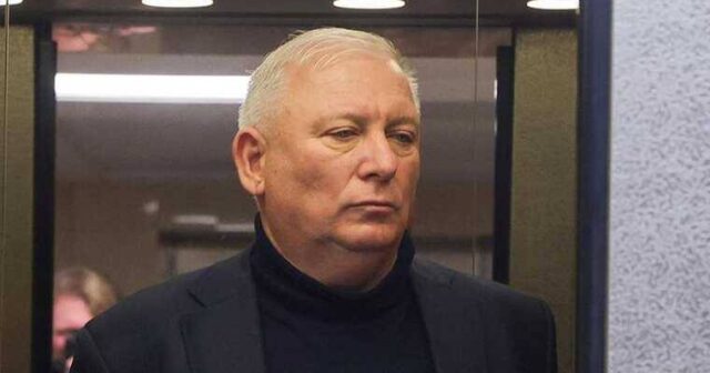 Rüşvətdə şübhəli bilinən deputatın mandatı ƏLİNDƏN ALINDI