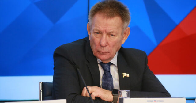 Siqaret əleyhinə qanunun müəllifi YOXA ÇIXDI: Keçmiş deputatdan xəbər YOXDUR