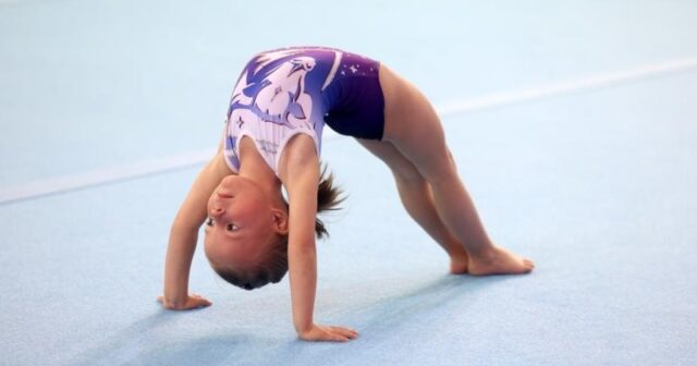 Sağlam uşağa “ürək xəstəsi” DEDİLƏR – Özəl klinikada QALMAQAL – FOTO